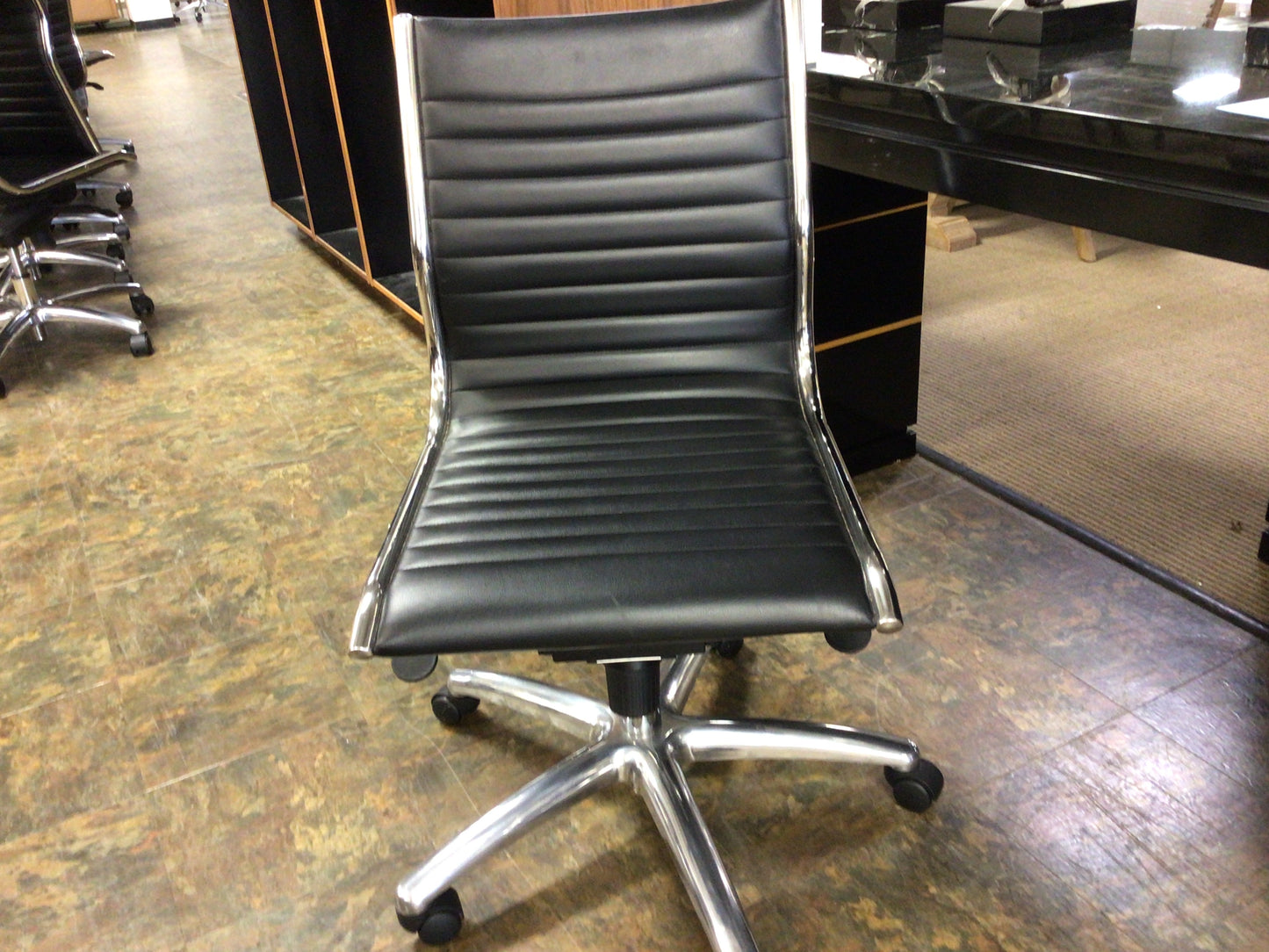 Black Desk Chair
