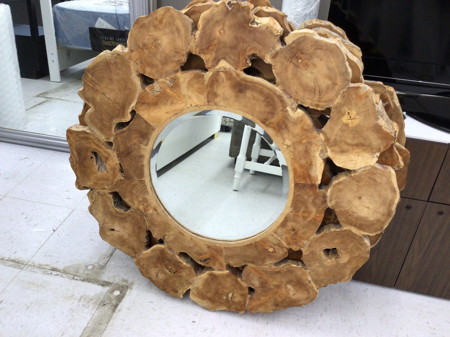 34” Round Mirror
