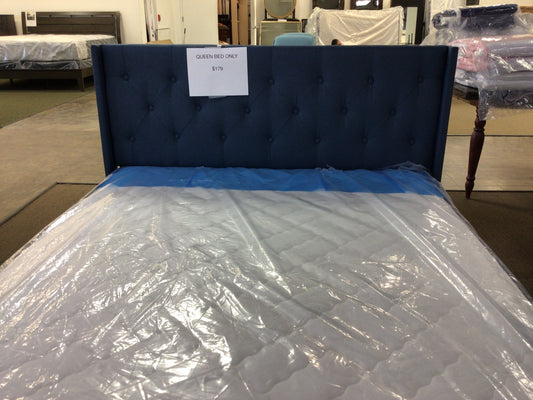 Queen Bed