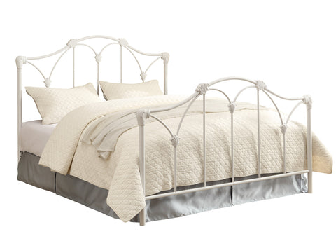 Scarlett Traditional White Metal Queen Bed